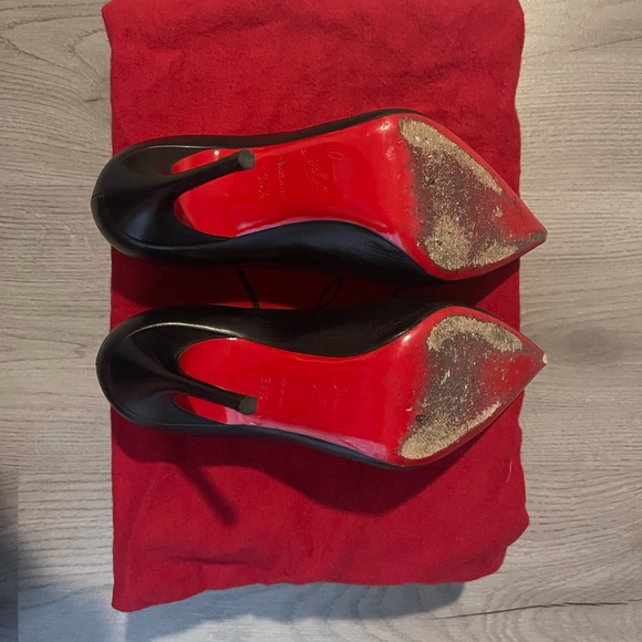 Christian Louboutin Decollete 554